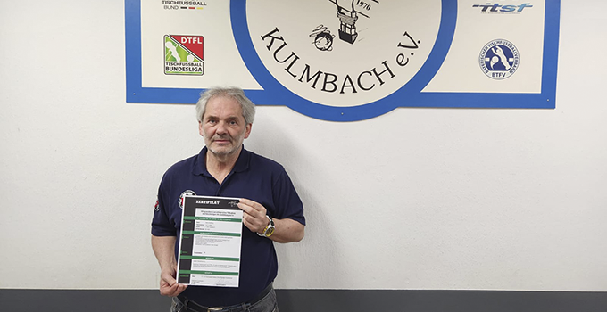 Erster Tischfussballtrainer mit der D-Lizenz des DTFB in Oberfranken kommt vom 1. KSC Kulmbach